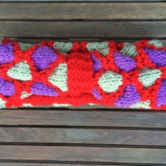 Handmade Little Mermaid Inspired Knit Headband - Picture 2 of 3